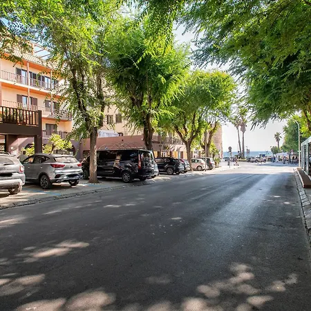 Casa Dell'erica - Trilocale In Centro 아파트